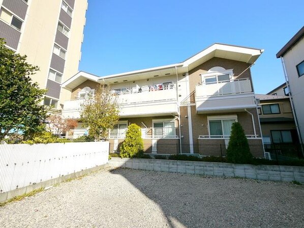 メゾン・ブリエの物件外観写真